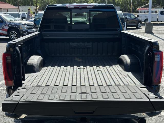 new 2025 GMC Sierra 2500 car, priced at $77,834