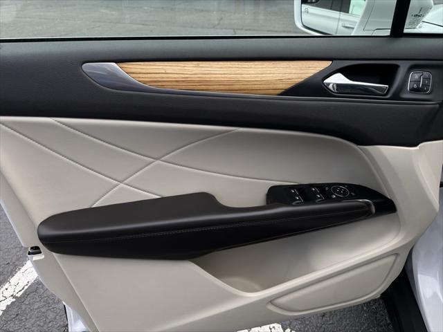 used 2016 Lincoln MKC car, priced at $12,616