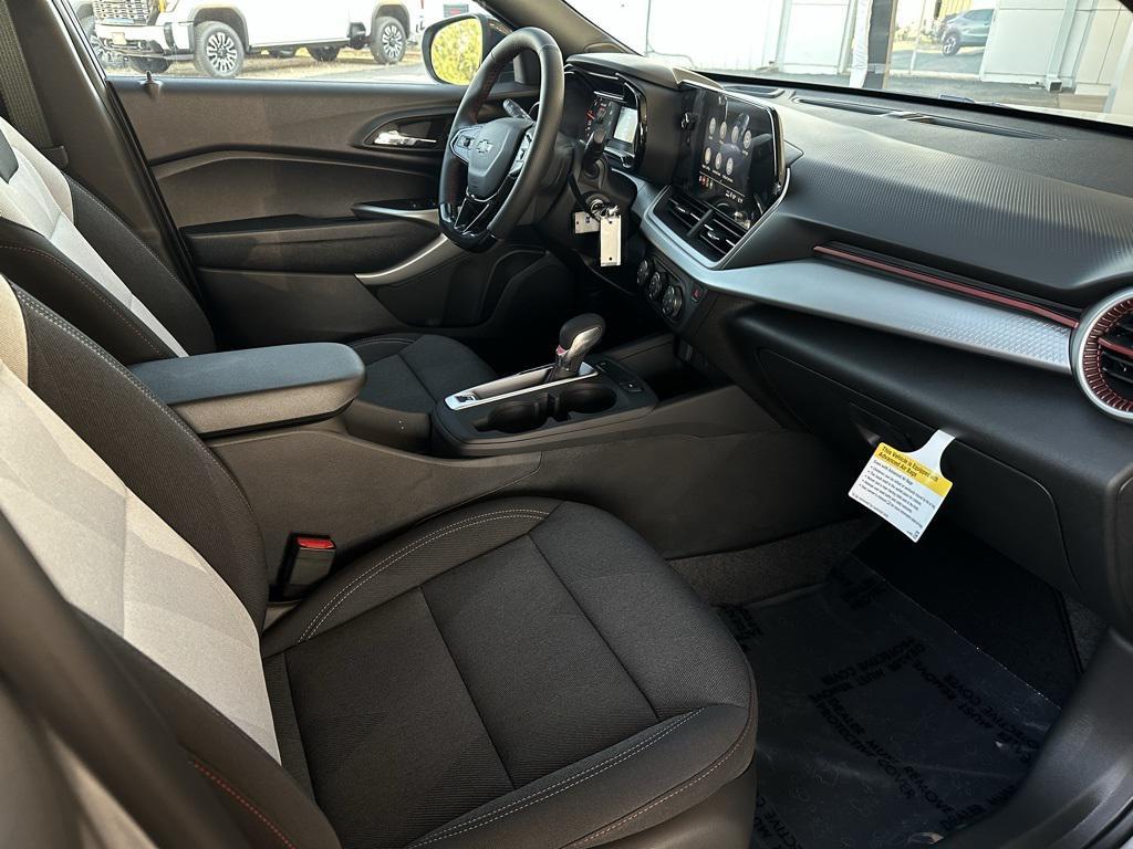 new 2025 Chevrolet Trax car, priced at $23,487