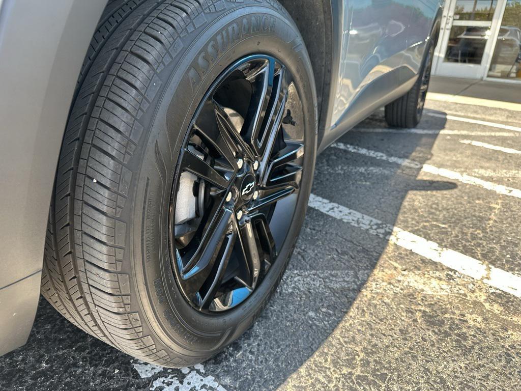 used 2024 Chevrolet Trax car, priced at $25,897