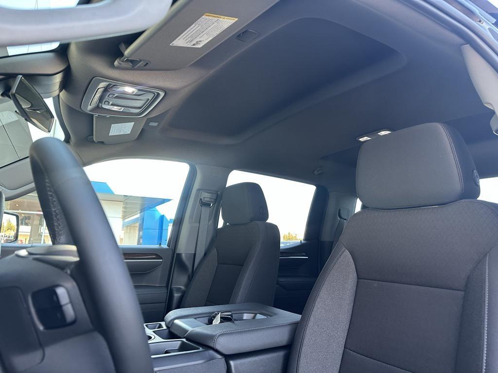 new 2026 GMC Sierra 1500 car, priced at $43,590