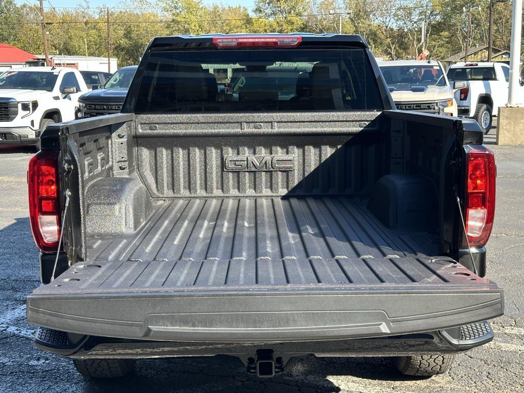new 2026 GMC Sierra 1500 car, priced at $43,590
