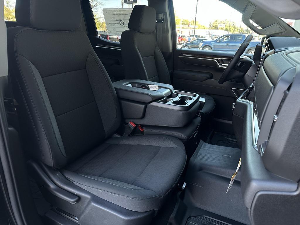 new 2026 GMC Sierra 1500 car, priced at $43,590