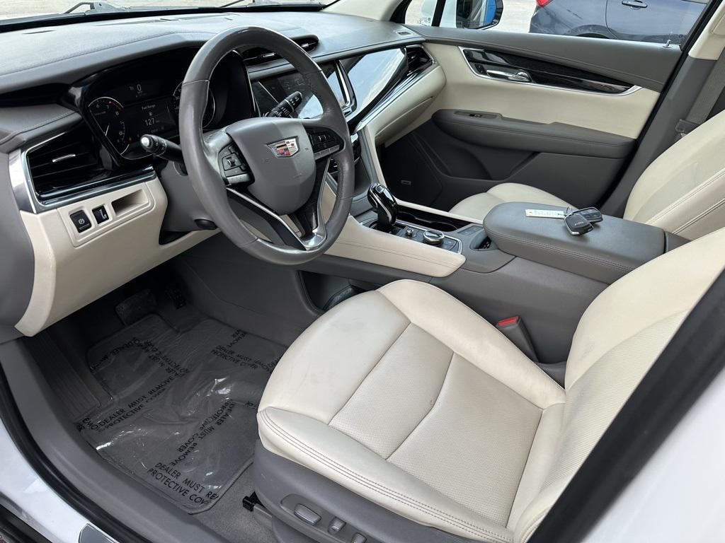 used 2021 Cadillac XT6 car, priced at $29,385