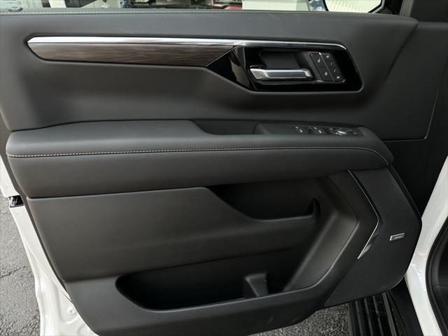 new 2025 Chevrolet Suburban car, priced at $82,148
