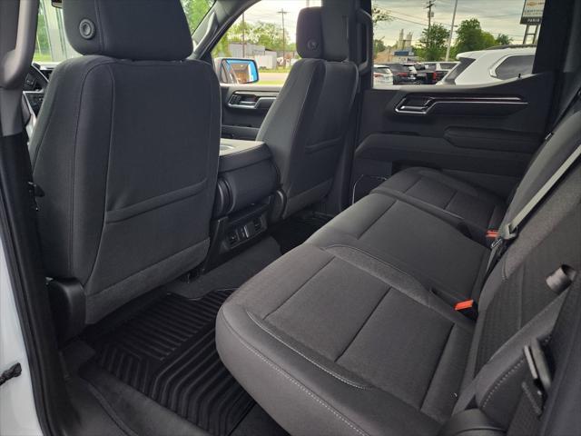 new 2025 GMC Sierra 1500 car, priced at $49,051