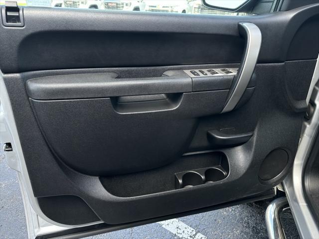 used 2011 Chevrolet Silverado 1500 car, priced at $21,418