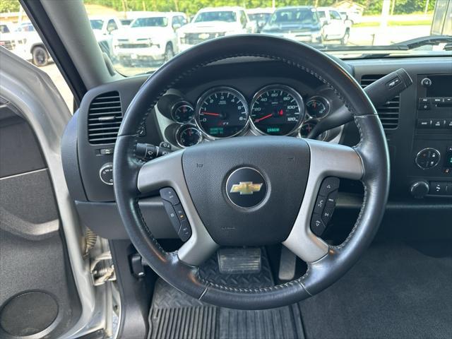 used 2011 Chevrolet Silverado 1500 car, priced at $21,418