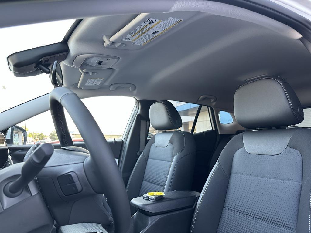 new 2025 Chevrolet Trax car, priced at $24,690