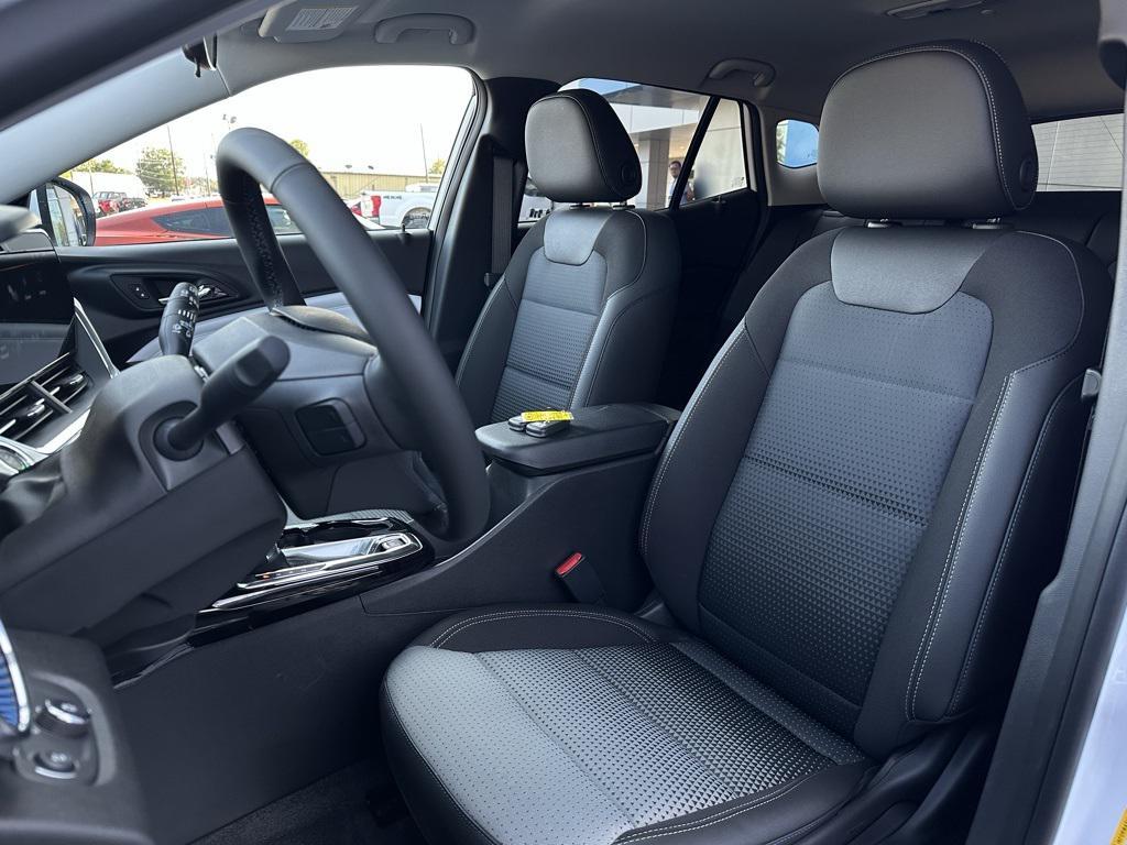 new 2025 Chevrolet Trax car, priced at $24,690