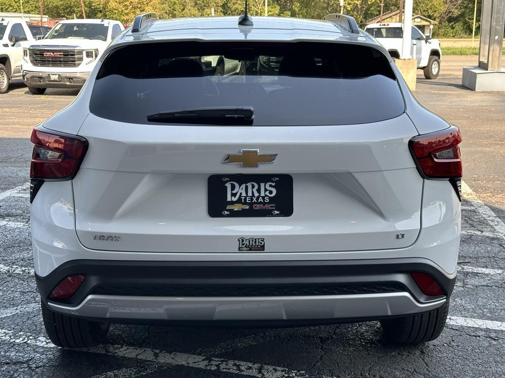 new 2025 Chevrolet Trax car, priced at $24,690