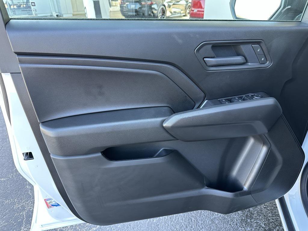 new 2025 Chevrolet Colorado car, priced at $30,880
