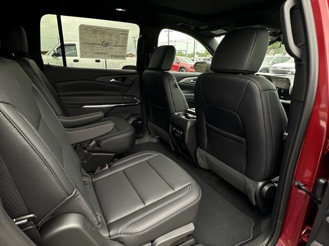 new 2025 Chevrolet Traverse car, priced at $48,609