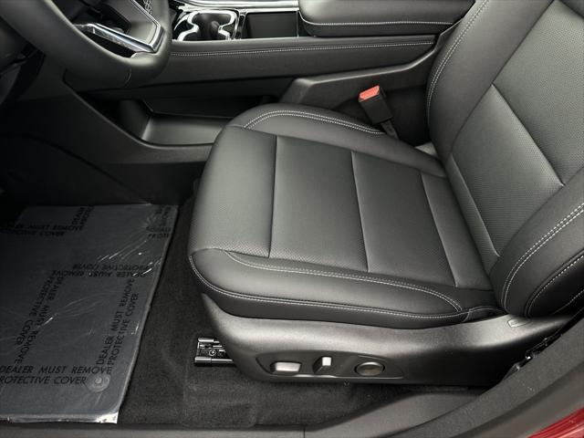 new 2025 Chevrolet Traverse car, priced at $48,609