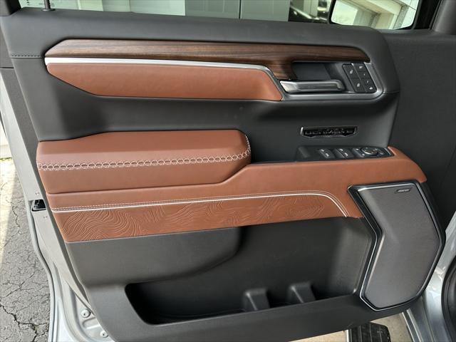new 2025 GMC Sierra 1500 car, priced at $75,570