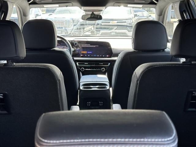 new 2025 Chevrolet Traverse car, priced at $45,269