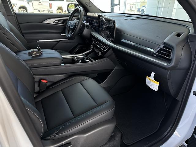 new 2025 Chevrolet Traverse car, priced at $45,269