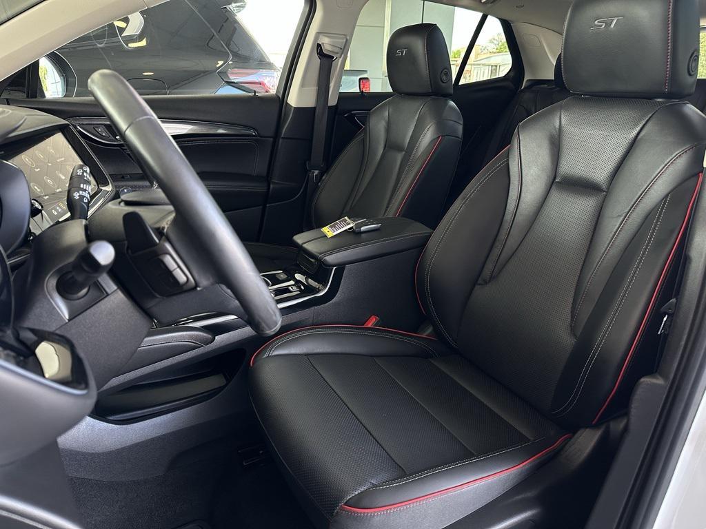 used 2022 Buick Envision car, priced at $25,244