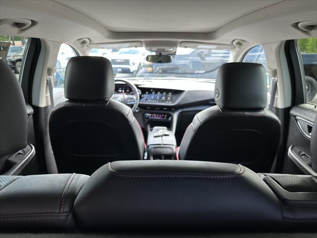 used 2022 Buick Envision car, priced at $27,618