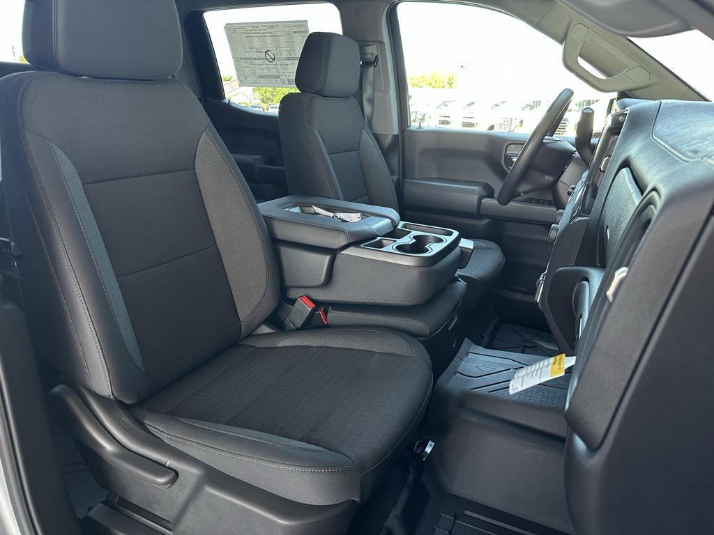 new 2025 Chevrolet Silverado 1500 car, priced at $38,821