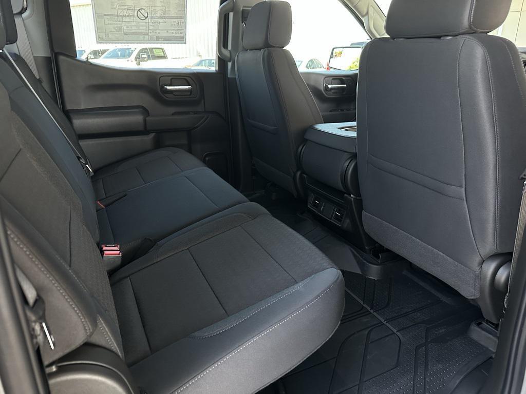 new 2025 Chevrolet Silverado 1500 car, priced at $38,821