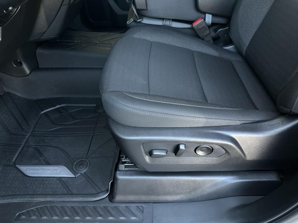 new 2025 Chevrolet Silverado 1500 car, priced at $38,821