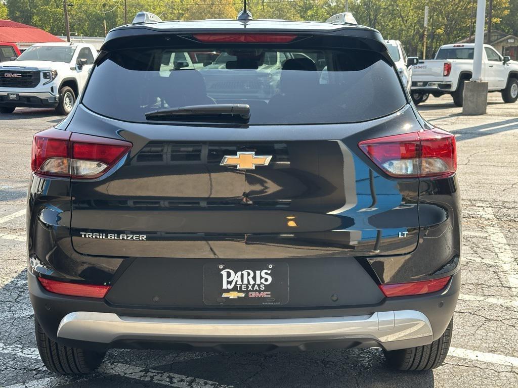 new 2026 Chevrolet TrailBlazer car, priced at $25,726