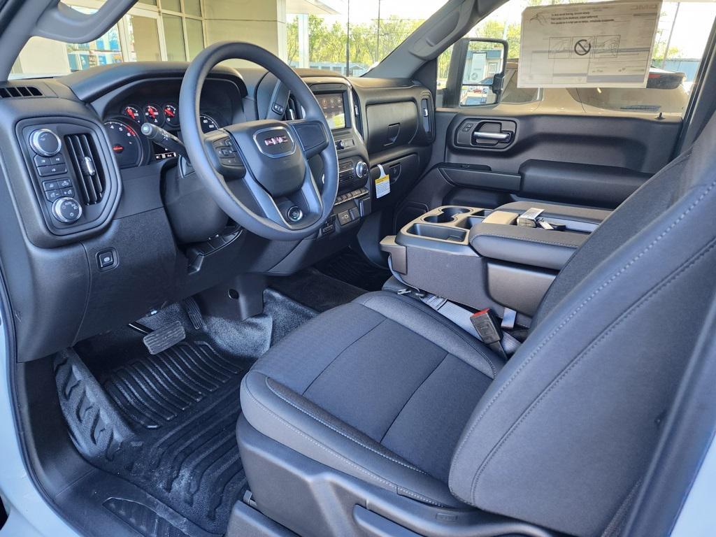 new 2025 GMC Sierra 2500 car, priced at $52,249