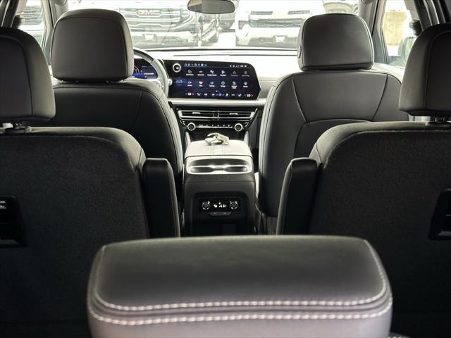 new 2025 Chevrolet Traverse car, priced at $45,968