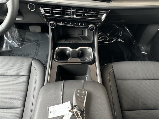 new 2025 Chevrolet Traverse car, priced at $45,968