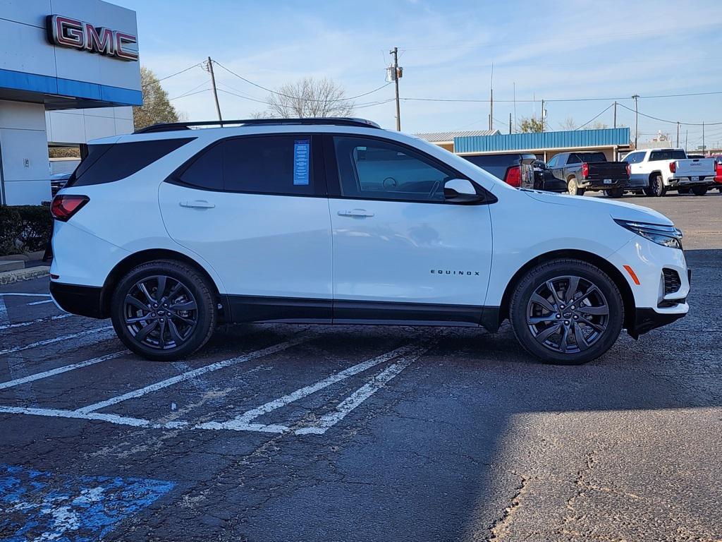 used 2022 Chevrolet Equinox car, priced at $22,623