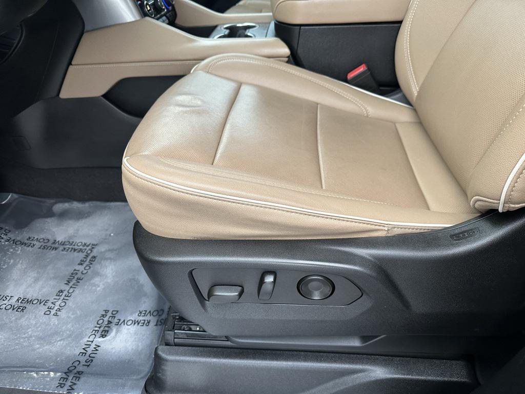 used 2023 Chevrolet Tahoe car, priced at $47,934