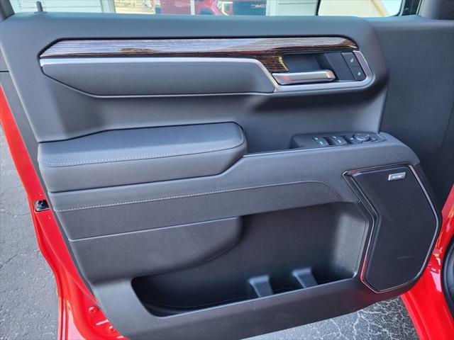 new 2025 GMC Sierra 1500 car, priced at $51,341