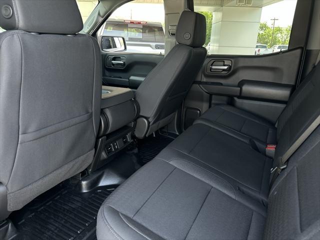 new 2025 GMC Sierra 1500 car, priced at $46,215