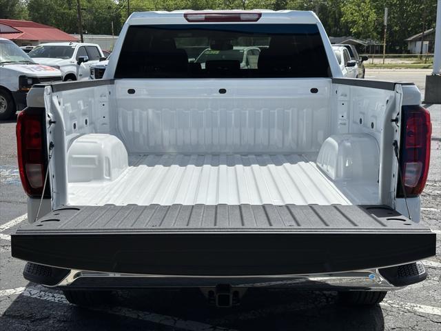 new 2025 GMC Sierra 1500 car, priced at $46,215