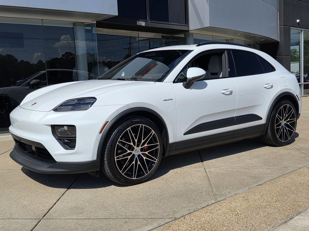 used 2025 Porsche Macan car, priced at $89,900