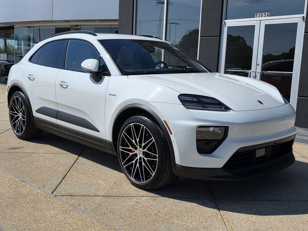 used 2025 Porsche Macan car, priced at $89,900