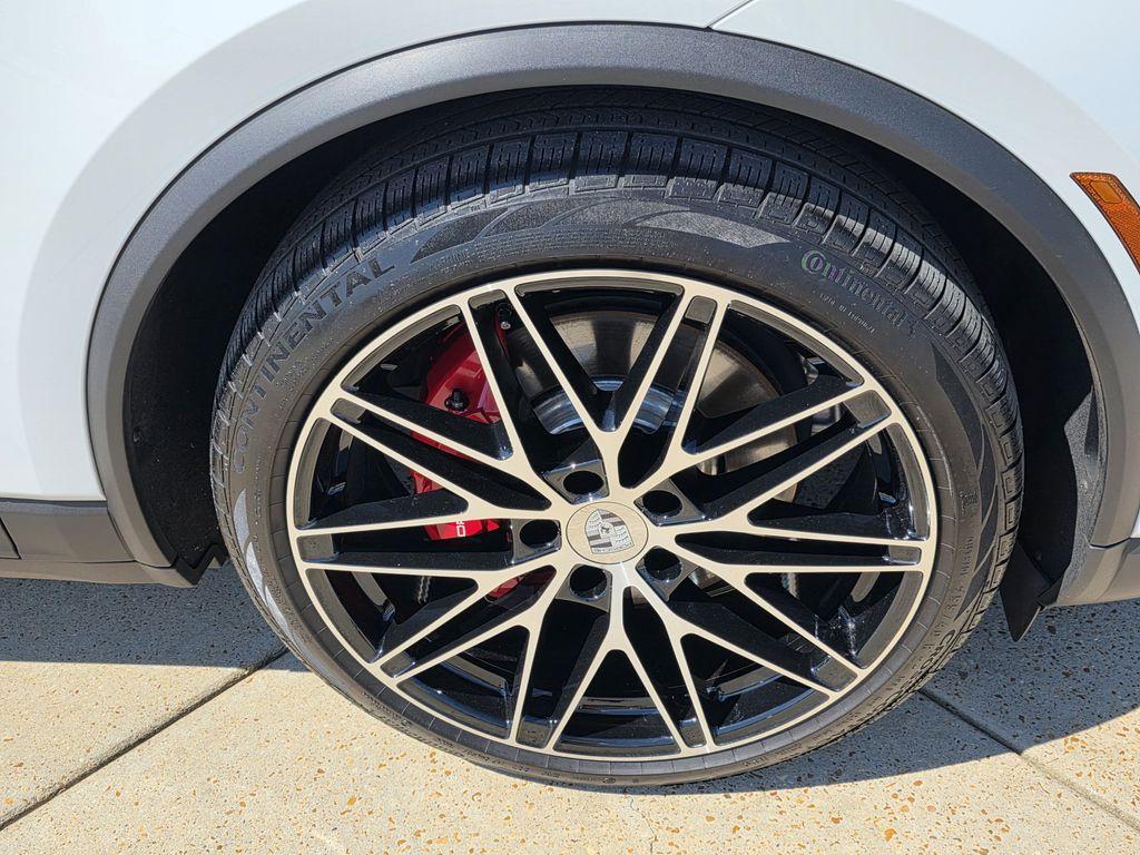 used 2025 Porsche Macan car, priced at $89,900