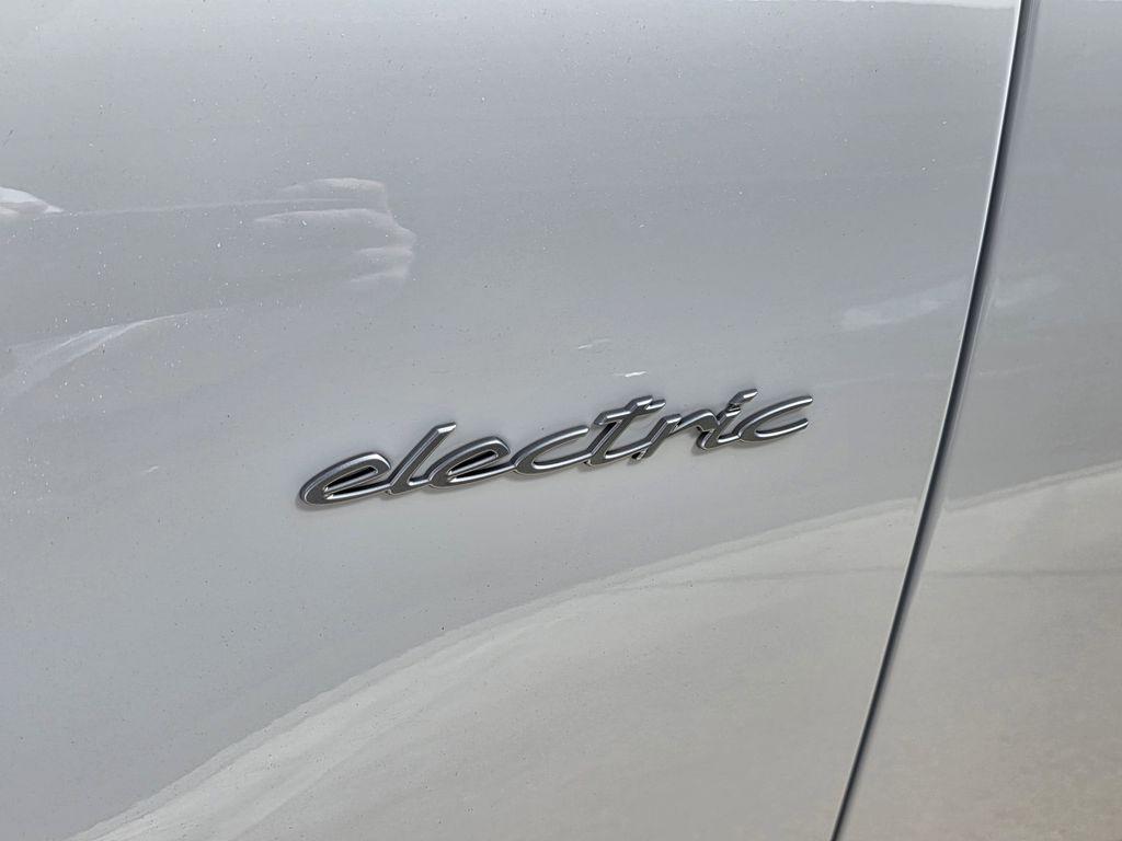 used 2025 Porsche Macan car, priced at $89,900
