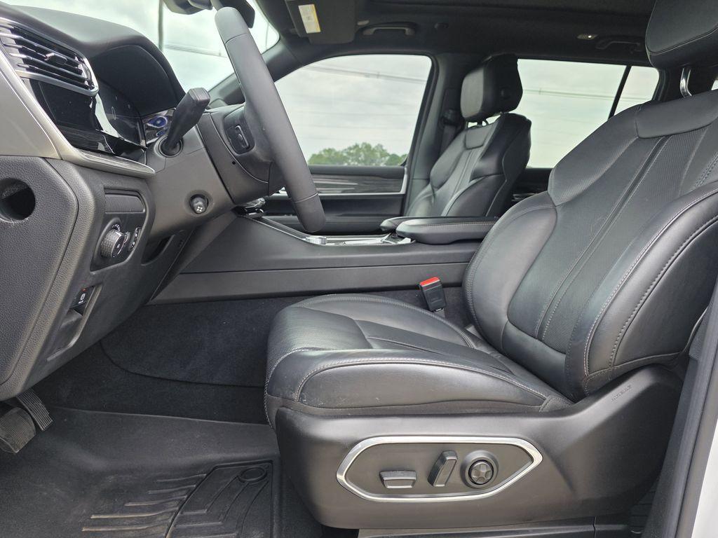 used 2022 Jeep Wagoneer car, priced at $47,964