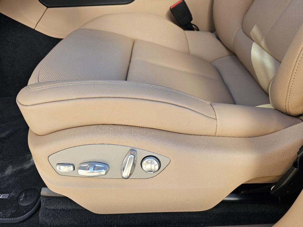 new 2025 Porsche Macan car, priced at $92,125