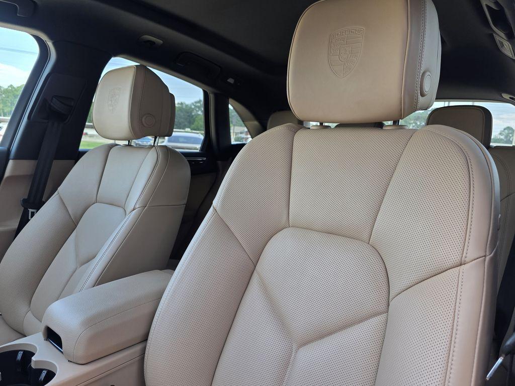 new 2025 Porsche Macan car, priced at $78,085