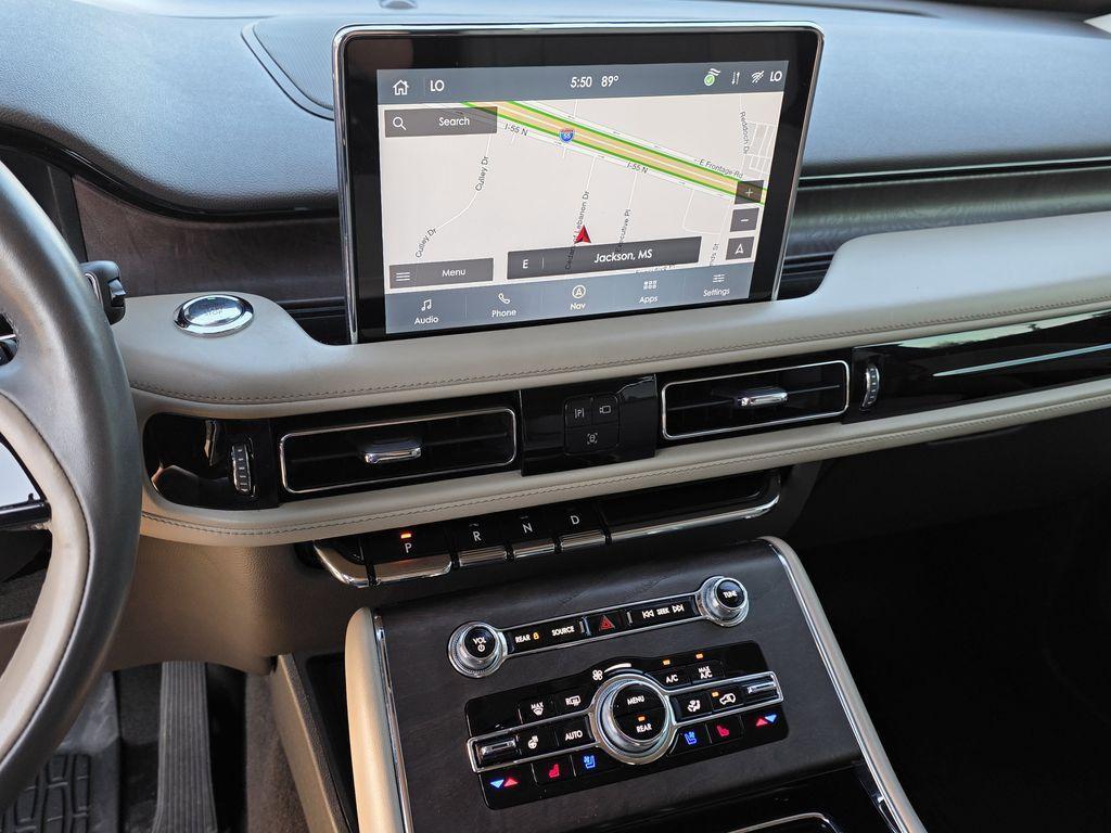 used 2021 Lincoln Aviator car, priced at $41,526