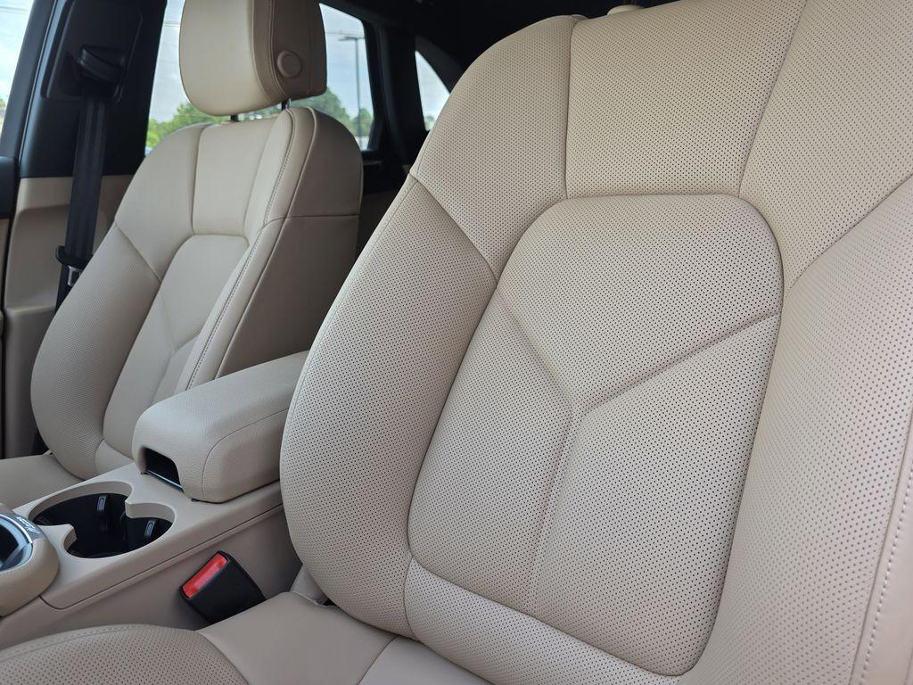new 2025 Porsche Macan car, priced at $77,505