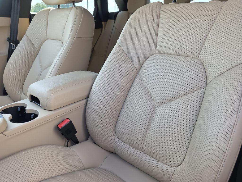 new 2024 Porsche Macan car, priced at $68,140