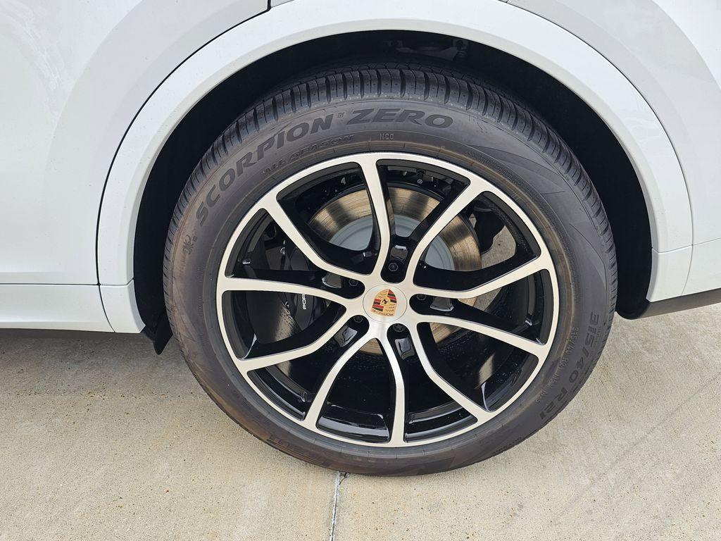 new 2026 Porsche Cayenne car, priced at $117,900