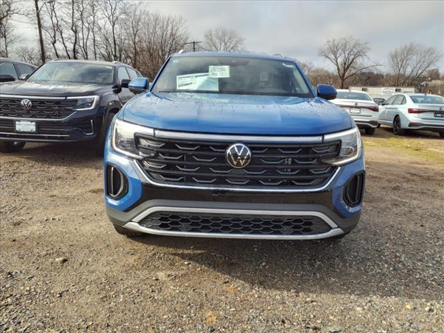 new 2025 Volkswagen Atlas Cross Sport car, priced at $40,920