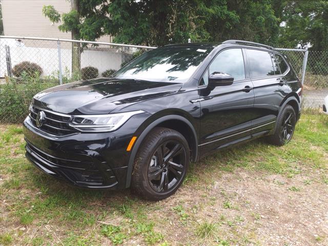 new 2024 Volkswagen Tiguan car, priced at $38,958