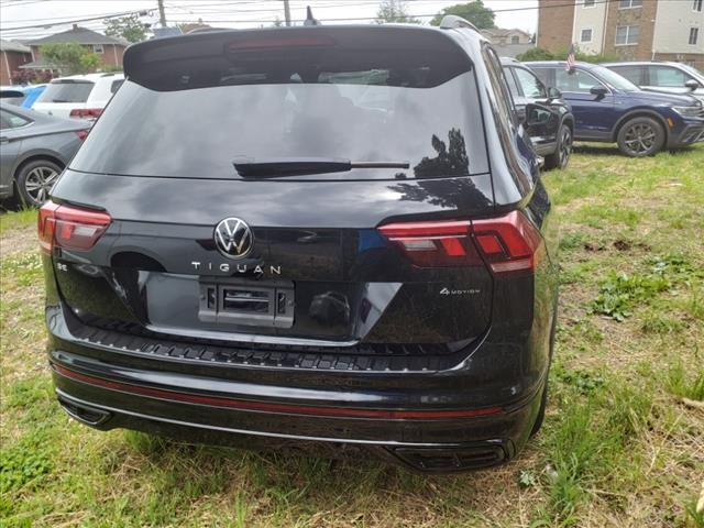 new 2024 Volkswagen Tiguan car, priced at $38,958