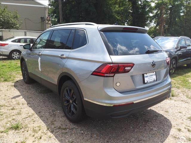 new 2024 Volkswagen Tiguan car, priced at $36,809